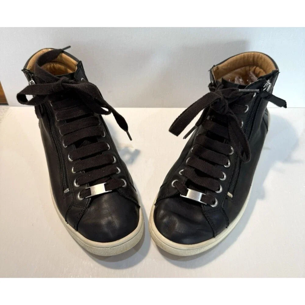 UGG Women's Olive High-Top Black Leather Ankle Sneaker Boots Size 8 Zip Shoes